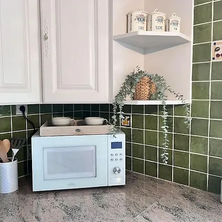 Provencal Au Calme A 20 Min D'avignon Apartment